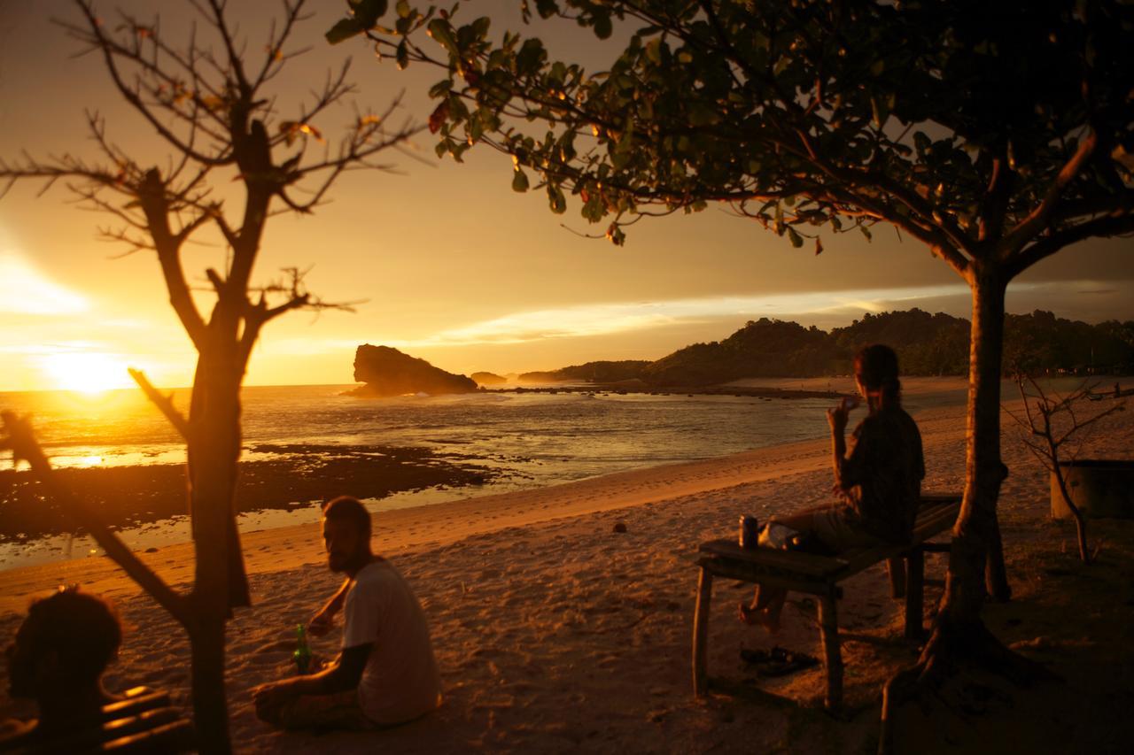 Desa Limasan Resort Kalak Ngoại thất bức ảnh