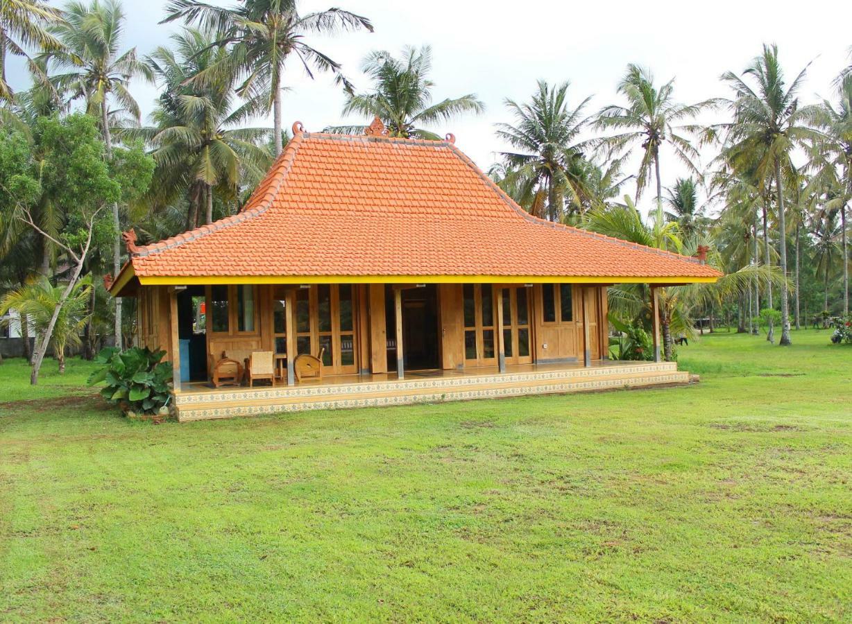 Desa Limasan Resort Kalak Ngoại thất bức ảnh